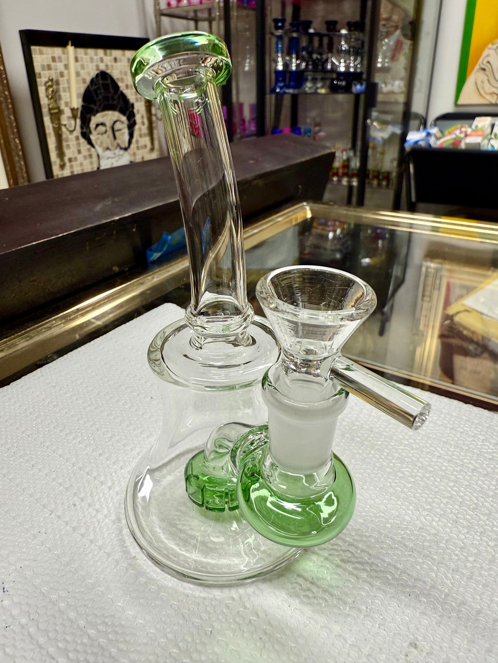 Ripkitty 7” Conical Bong Color Shower with 14mm Male Bowl