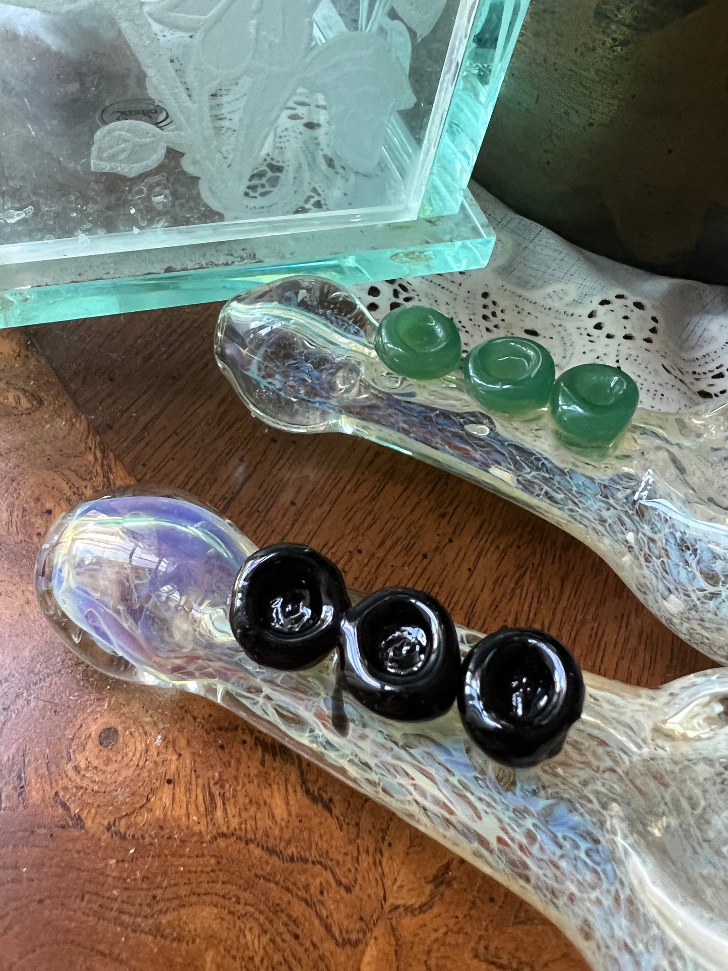 Ripkitty 4” Silver Fumed Frit Glass Pipe - Marble Accented Dry Herb Spoon