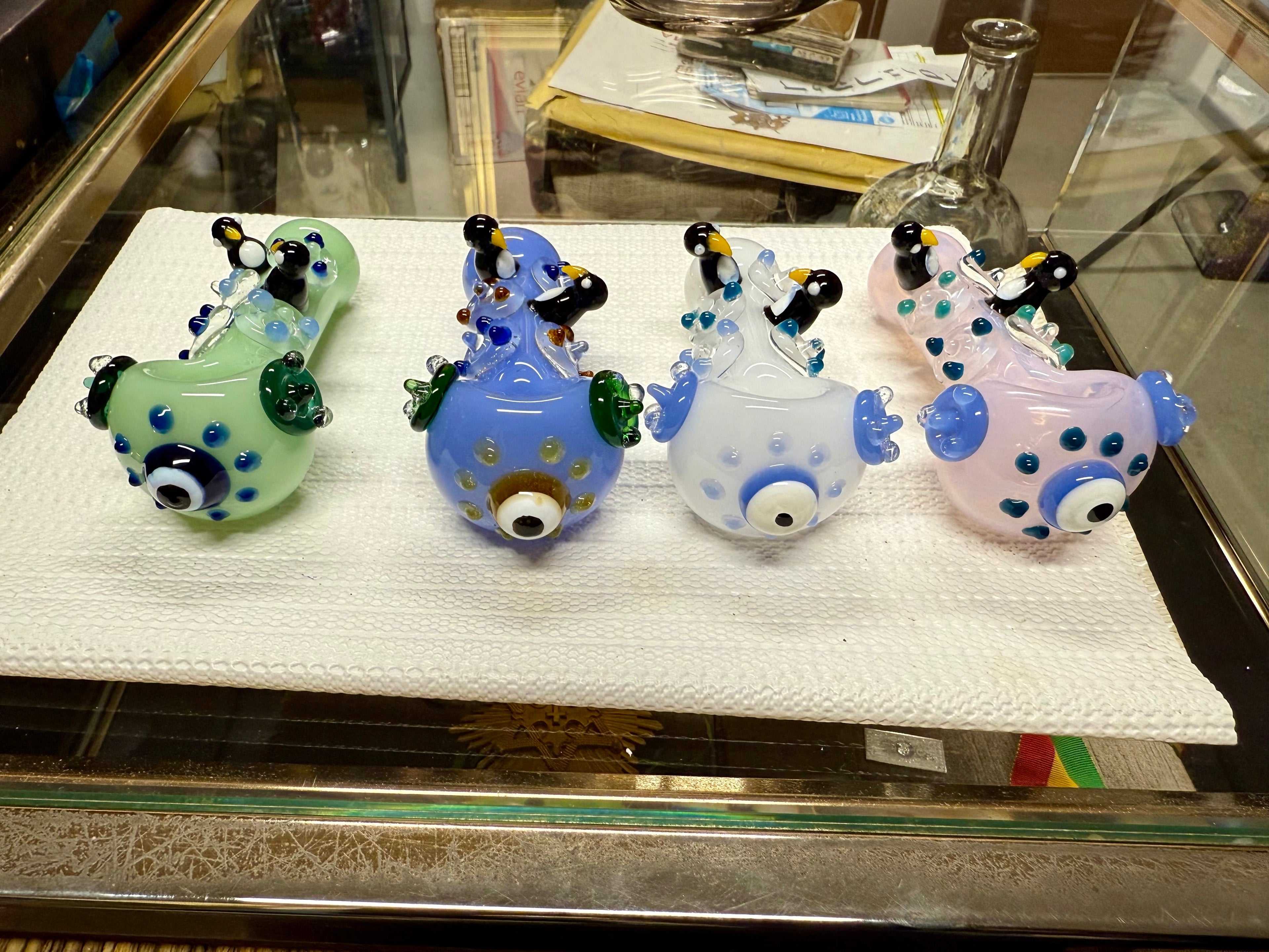 Ripkitty 4.5" Tobacco Dry Herb Hand Pipe Spoon Color Tube Glass with Penguins Art